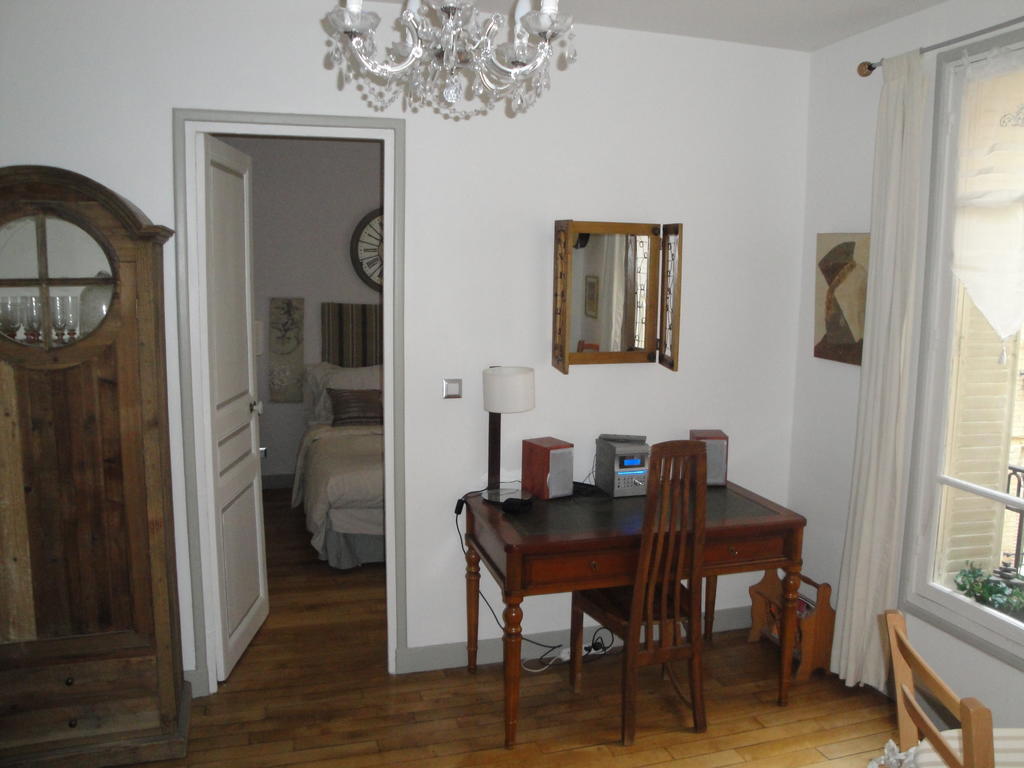 Almeria Garden Apartment Paris Eksteriør billede