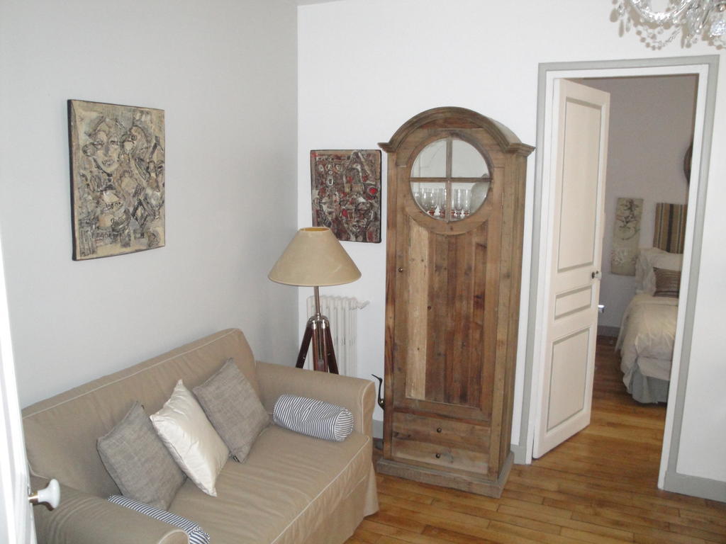 Almeria Garden Apartment Paris Værelse billede